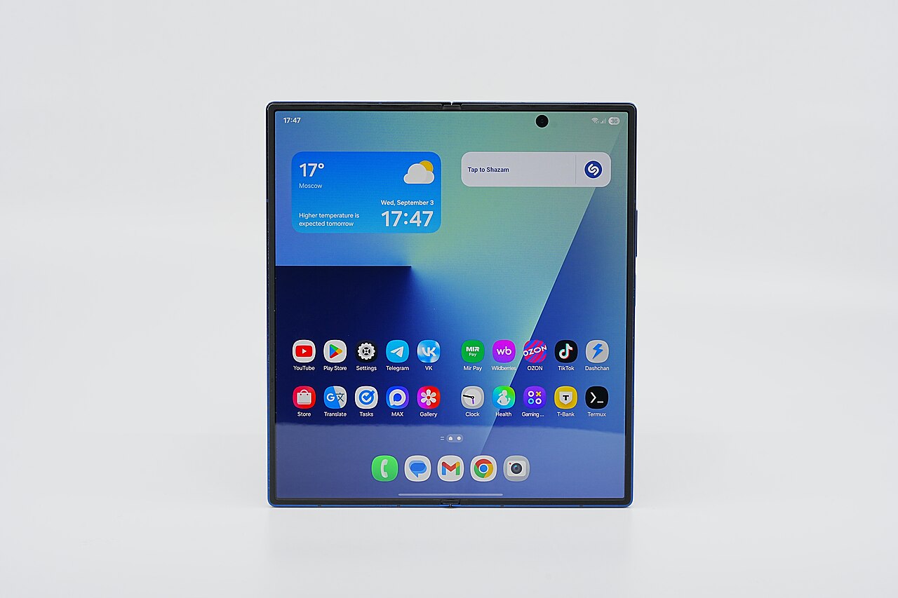 Galaxy Z Fold7 Verdict: The Book-Style Foldable That Finally Slims Down